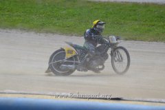 DSC_1000200