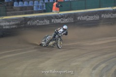Tom00285