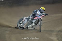 Tom00334